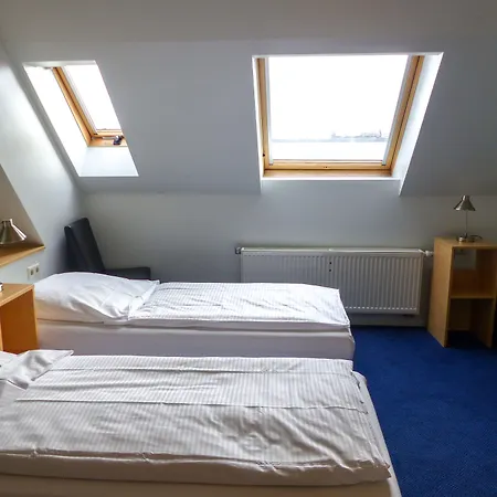 Hotel Transit Loft-2